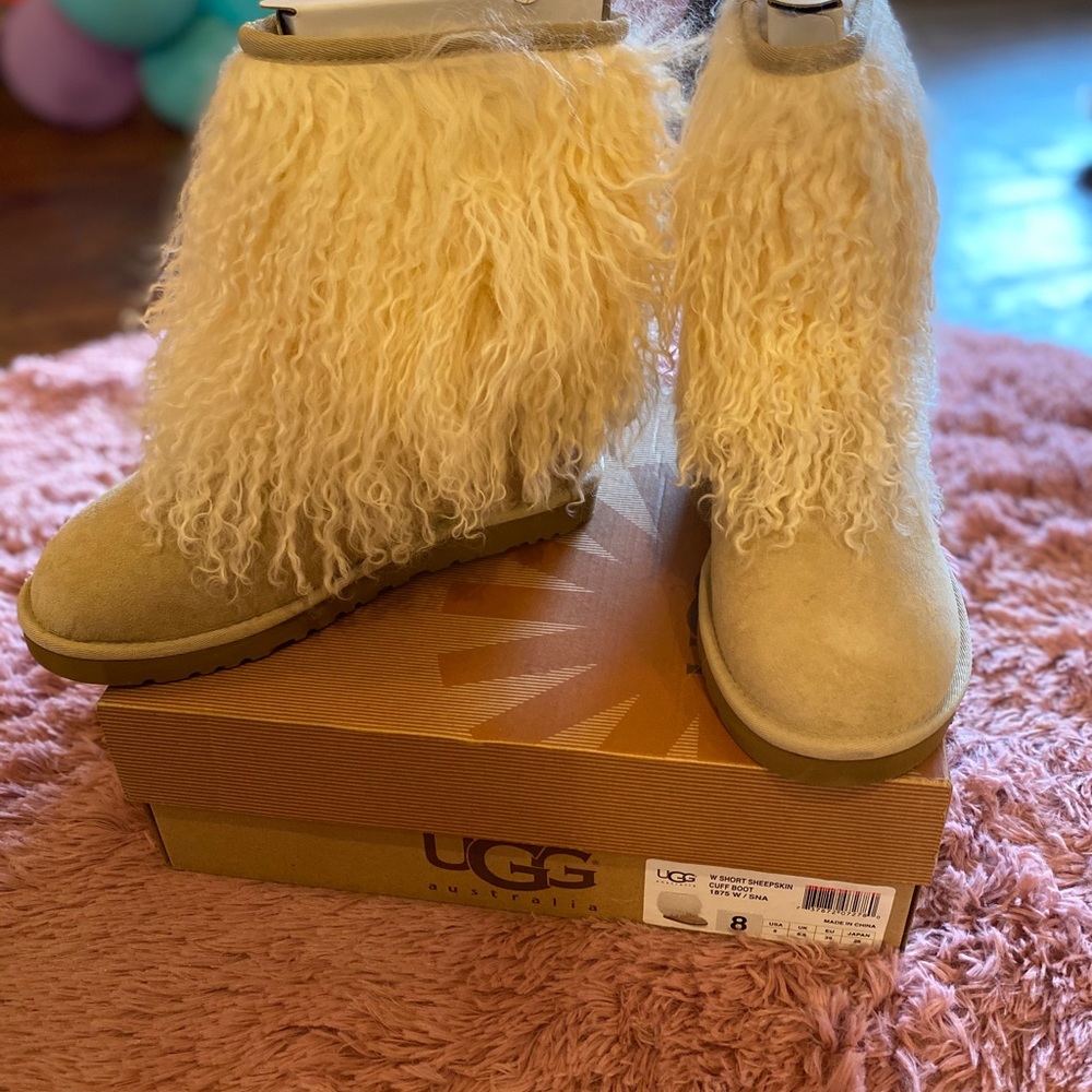 Ugg Fury Boots